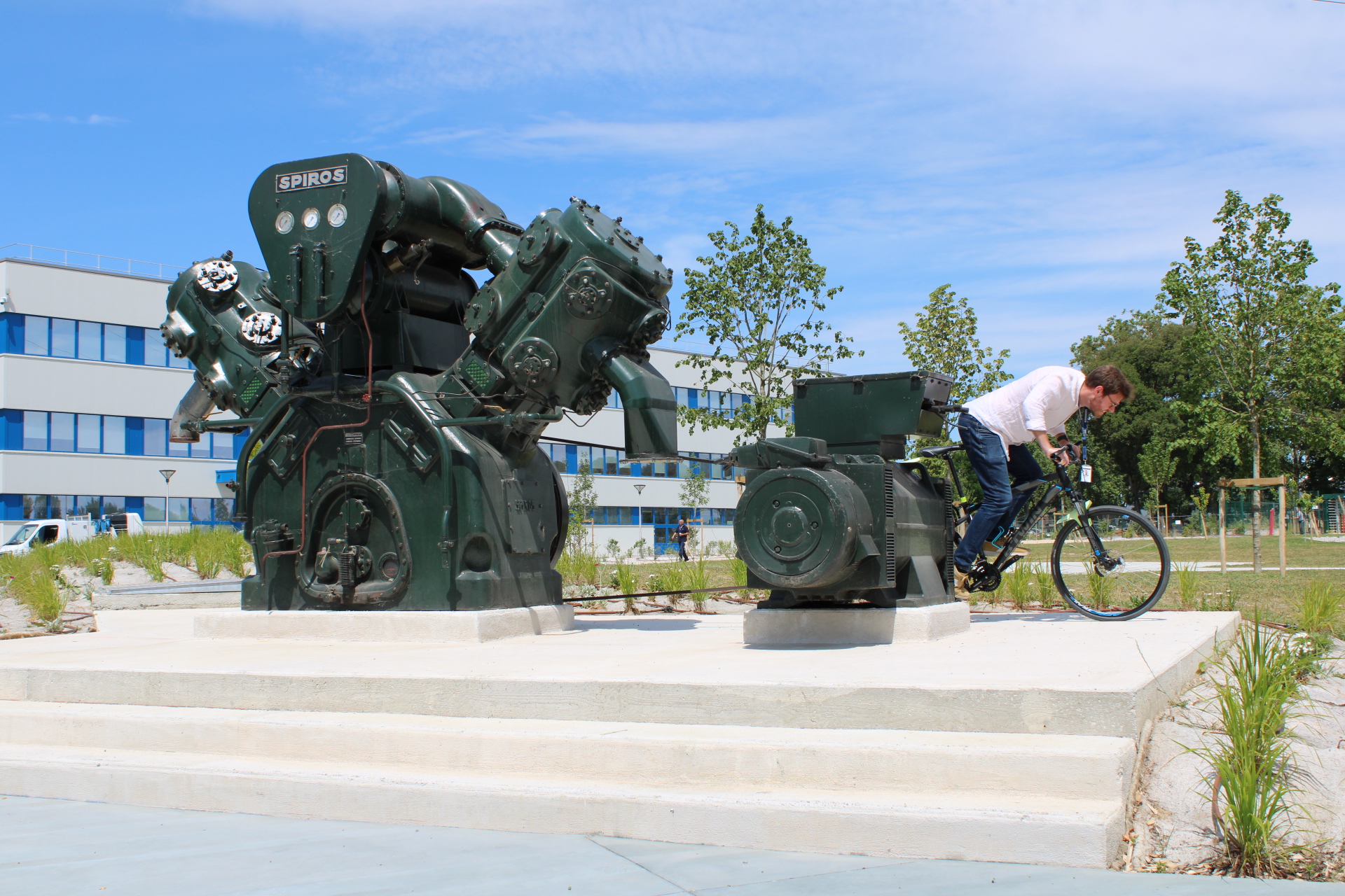 machine liebherr vélotaffeur